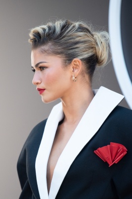 zendaya_0321.jpg