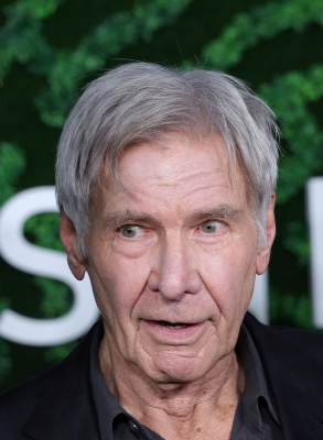 Harrison-Ford-200.jpg