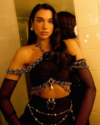 dualipa_0015.jpg