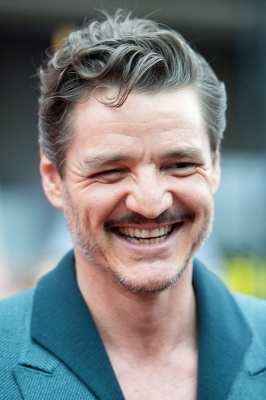 Pedro-Pascal-027.jpg