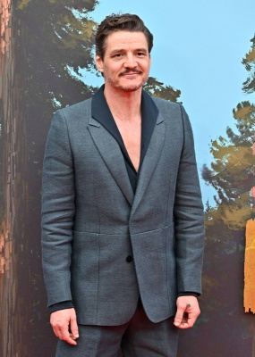 Pedro-Pascal-111.jpg