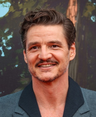 Pedro-Pascal-135.jpg