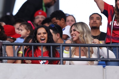 beckyg_0013.jpg