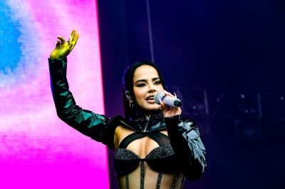 beckyg_0104.jpg