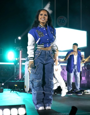 beckyg_0108.jpg