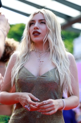 avamax_0013.jpg