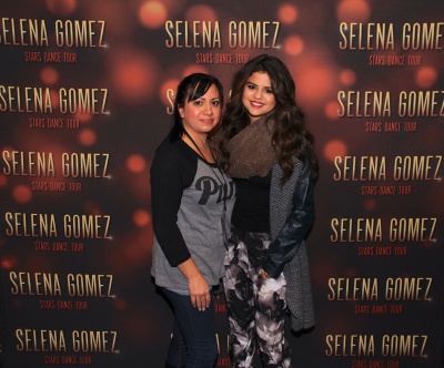 goddessgomez_0089.jpg