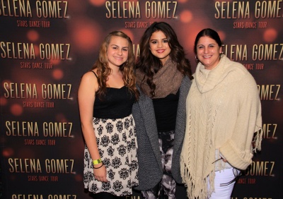 goddessgomez_0118.jpg