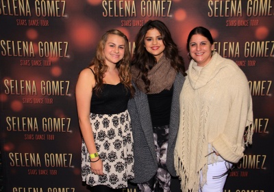 goddessgomez_0120.jpg