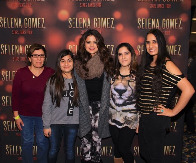 goddessgomez_0127.jpg