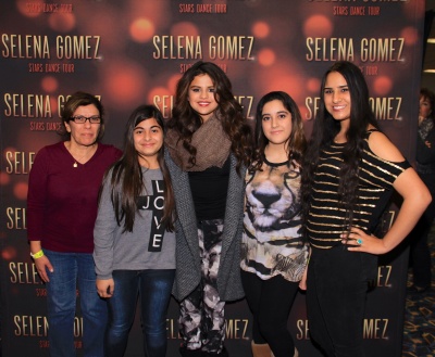 goddessgomez_0128.jpg