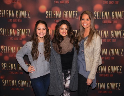 goddessgomez_0129.jpg