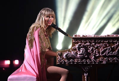 taylor_0750.jpg