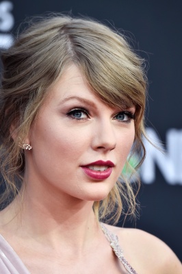 taylor_0001.jpg