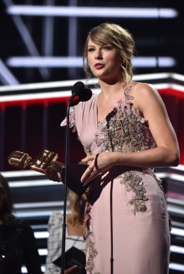 taylor_0056.jpg