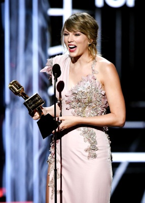 taylor_0058.jpg