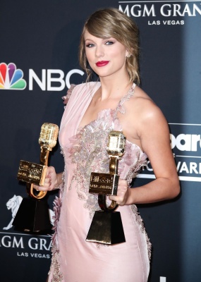 taylor_0178.jpg