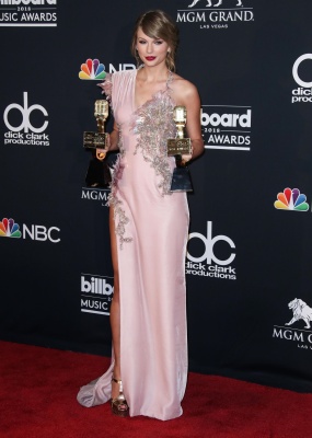 taylor_0183.jpg