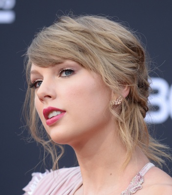 taylor_0604.jpg