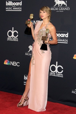 taylor_0857.jpg