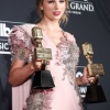 Filename=taylor_0549.jpg
Filesize=1525KiB
Dimensions=2400x3600
Date added=May 01, 2025 taylor_0549.jpg