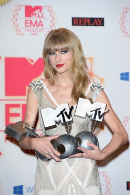 taylor_0204.jpg