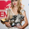 Filename=taylor_0192.jpg
Filesize=788KiB
Dimensions=1996x3000
Date added=May 02, 2025 taylor_0192.jpg