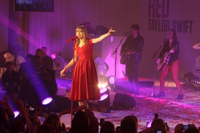 taylor_0004.jpg
