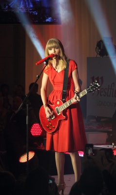 taylor_0006.jpg