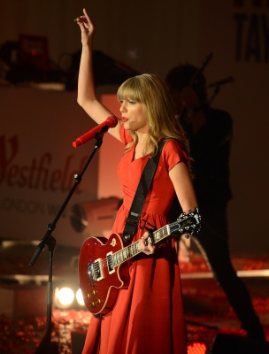 taylor_0105.jpg