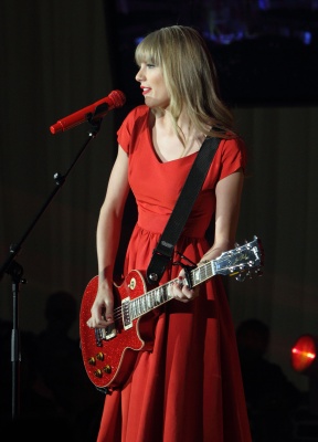 taylor_0183.jpg