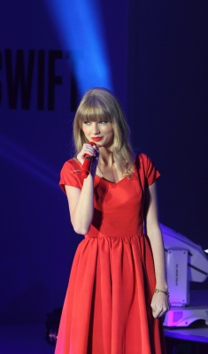 taylor_0220.jpg