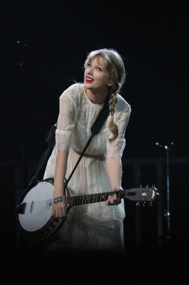 taylor_0013.jpg