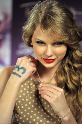 taylor_0006.jpg