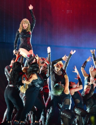 taylor_0004.jpg
