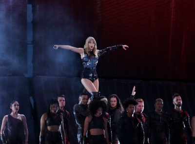 taylor_0012.jpg