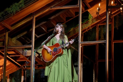 taylor_0014.jpg