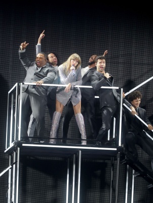 taylor_0051.jpg