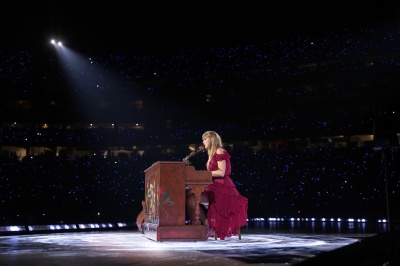 taylor_0144.jpg