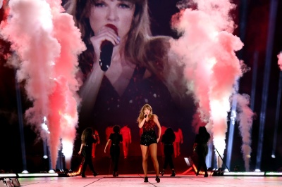 taylor_0100.jpg