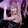Filename=taylor_0104.jpg
Filesize=595KiB
Dimensions=2048x1367
Date added=May 05, 2025 taylor_0104.jpg