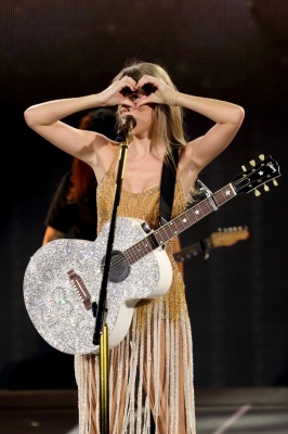 taylor_0004.jpg