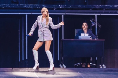 taylor_0125.jpg
