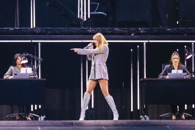 taylor_0130.jpg