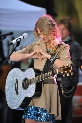 taylor_0012.jpg