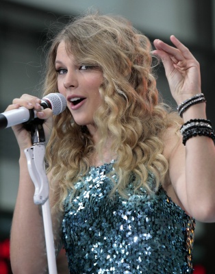 taylor_0230.jpg