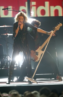 taylor_0052.jpg