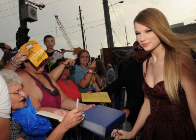 taylor_0068.jpg