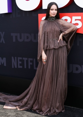 s_0015.jpg