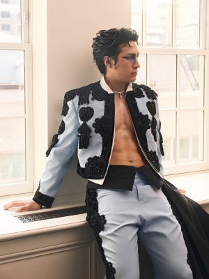 h_0004.jpg